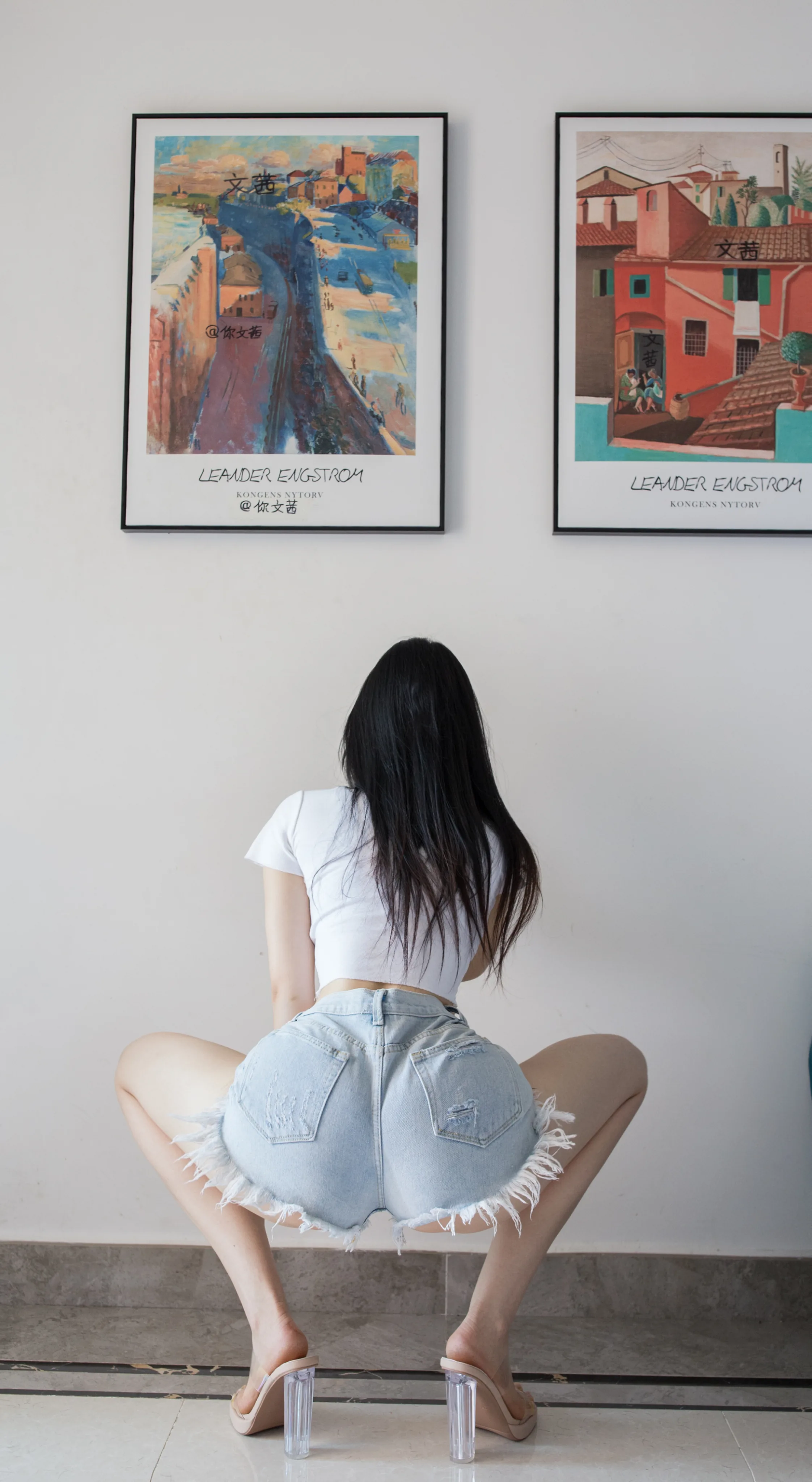 Cool文茜 – 牛仔短裤 13P